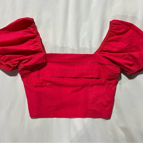 NWT Sim & Sam Puff Sleeved Crop Top Square Neck Size Large in Color Fire Pink - Picture 5 of 8